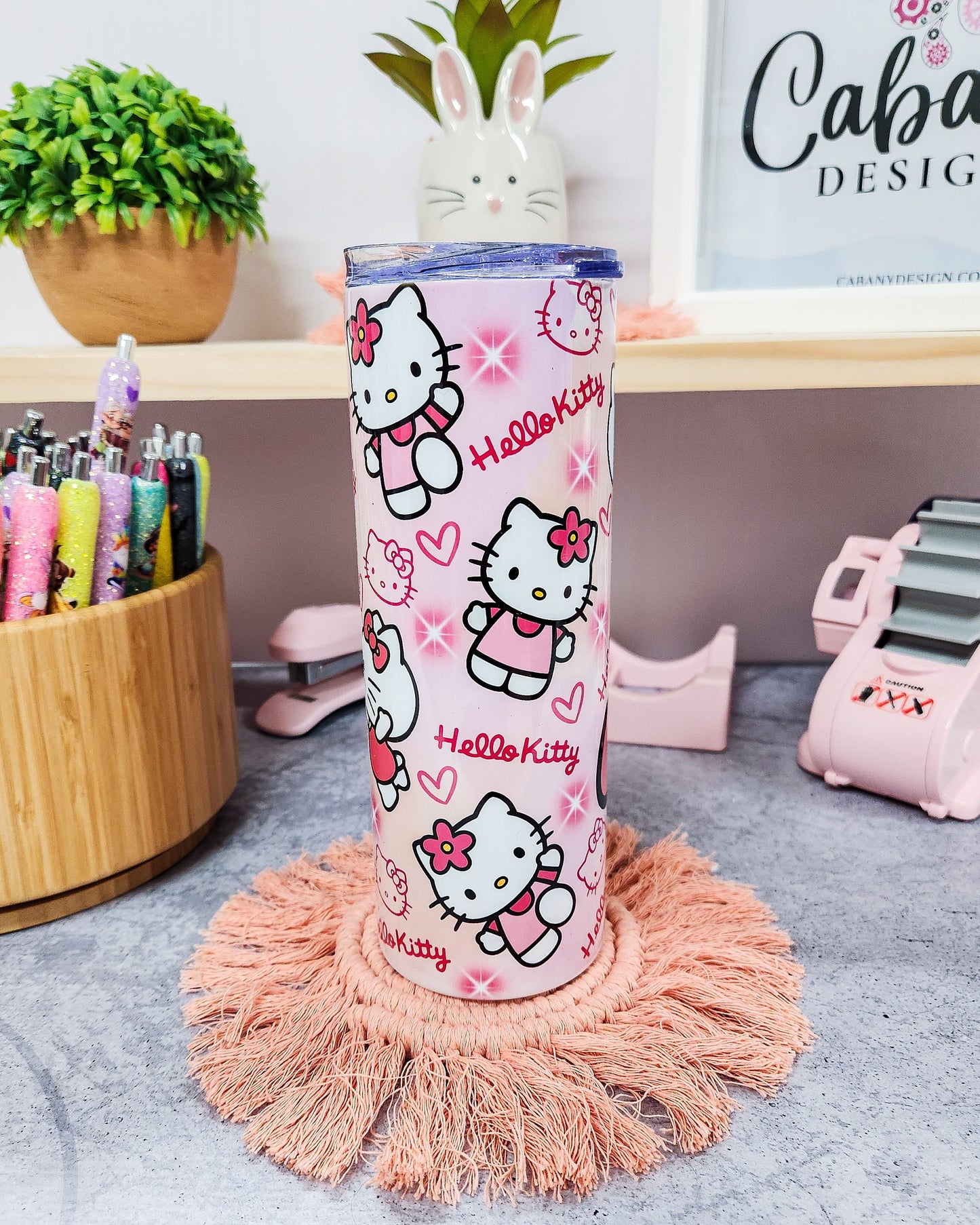 Hello Kitty Tumbler 20oz with Straw1