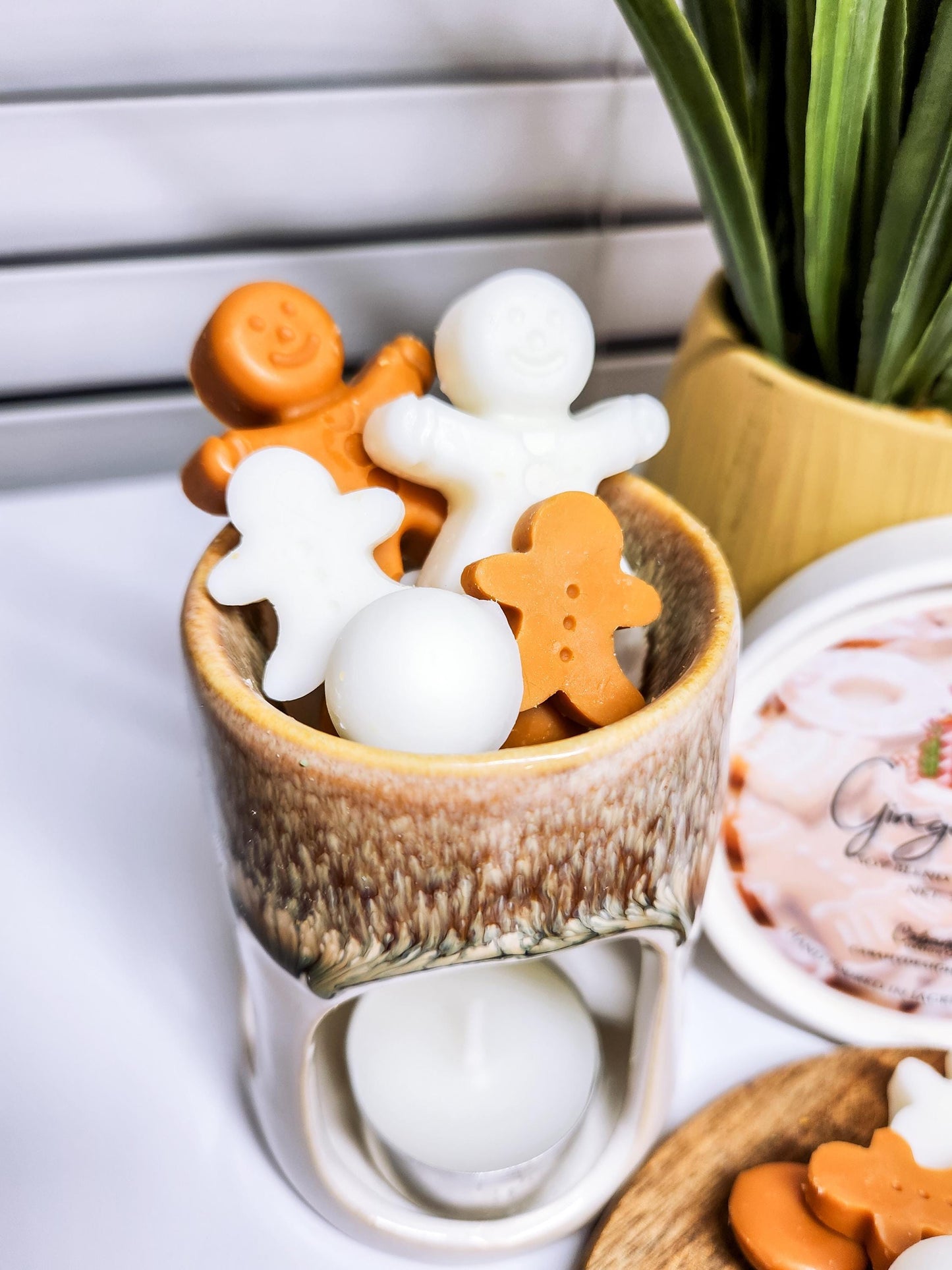 Gingerbread wax melts